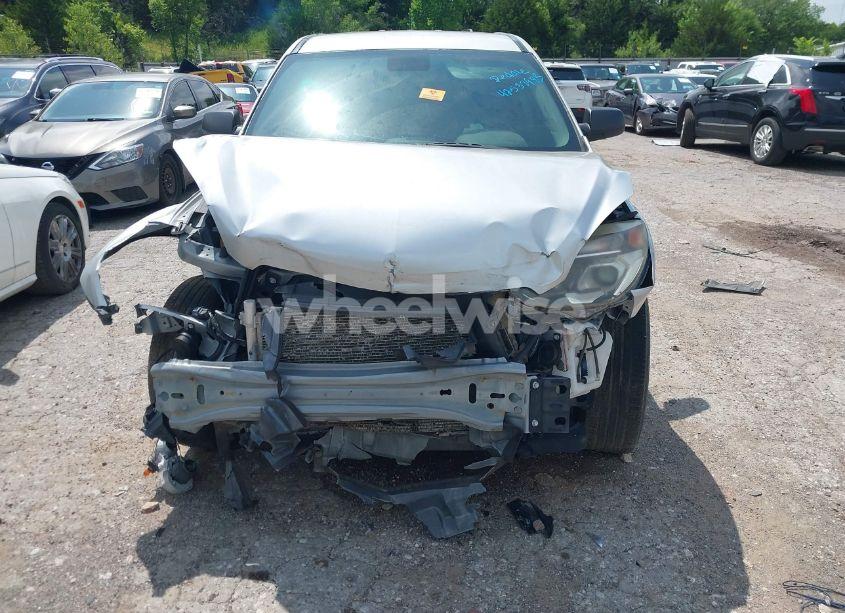 Photo 13 of 2016 Chevrolet Equinox LS (VIN 1GNALBEK2GZ104097)