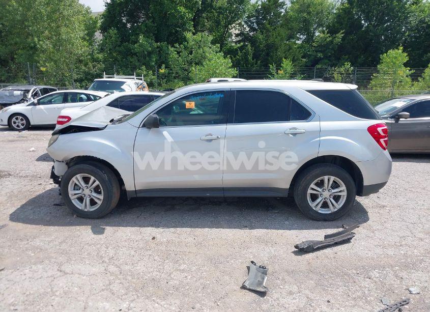 Photo 15 of 2016 Chevrolet Equinox LS (VIN 1GNALBEK2GZ104097)