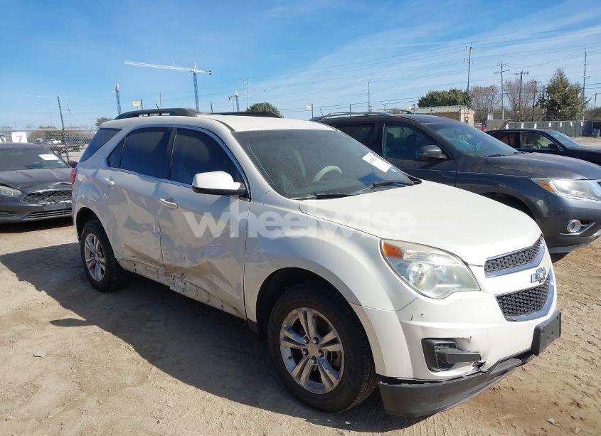 2015 Chevrolet Equinox 1LT (VIN 1GNALBEK3FZ123353) main photo