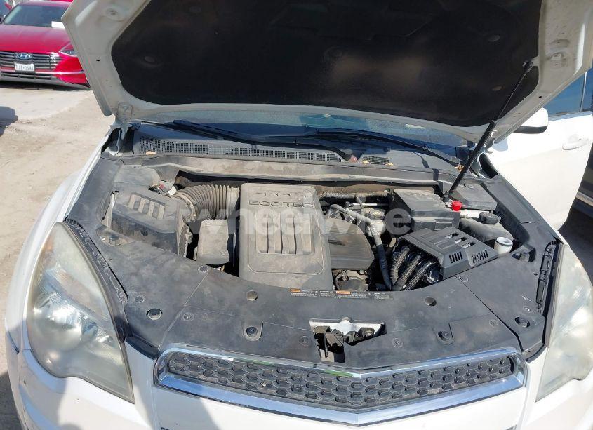 Photo 10 of 2015 Chevrolet Equinox 1LT (VIN 1GNALBEK3FZ123353)