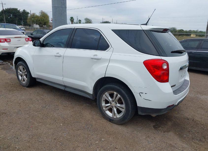 Photo 3 of 2013 Chevrolet Equinox LS (VIN 1GNALBEK4DZ106123)