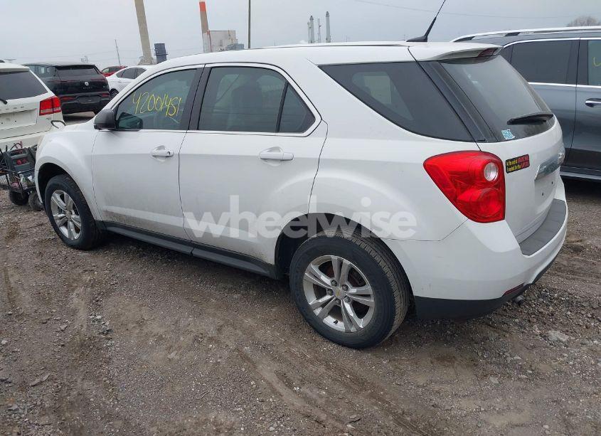Photo 3 of 2013 Chevrolet Equinox LS (VIN 1GNALBEK4DZ114352)