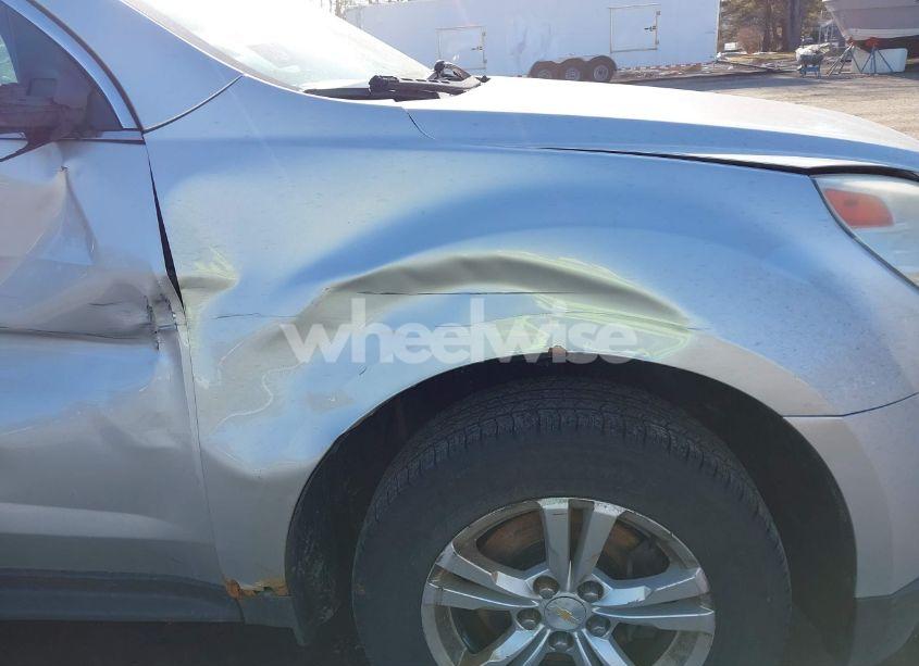 Photo 6 of 2013 Chevrolet Equinox LS (VIN 1GNALBEK4DZ126128)