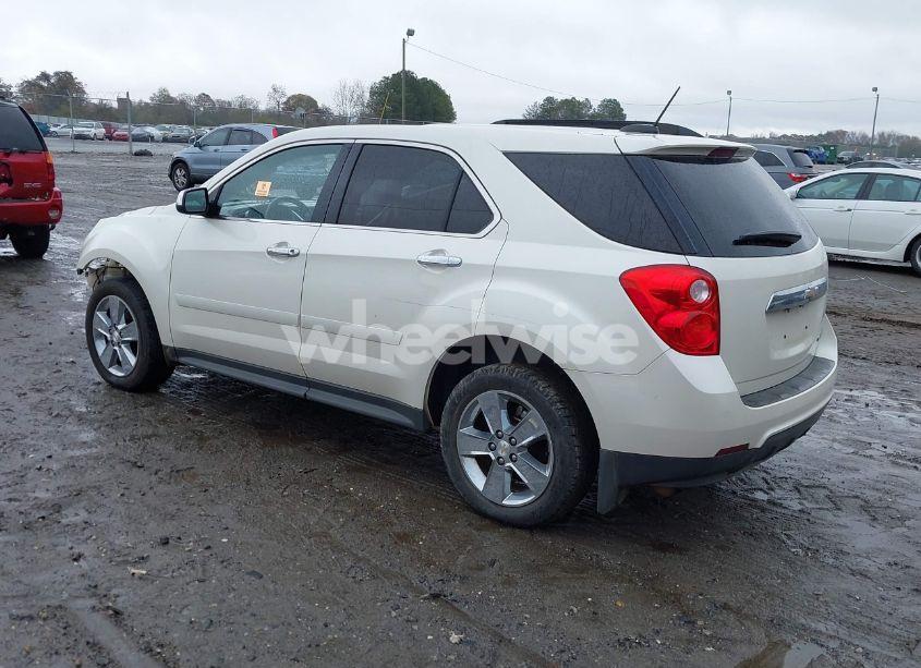 Photo 3 of 2015 Chevrolet Equinox 1LT (VIN 1GNALBEK4FZ131977)