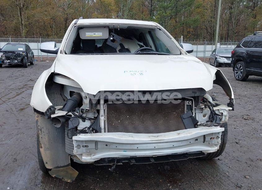 Photo 6 of 2015 Chevrolet Equinox 1LT (VIN 1GNALBEK4FZ131977)