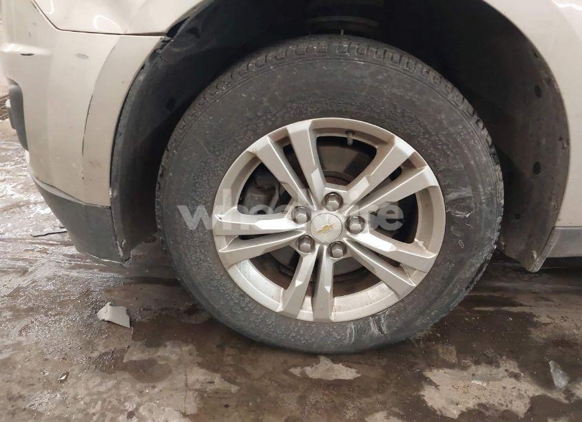 Photo 12 of 2013 Chevrolet Equinox LS (VIN 1GNALBEK5DZ112206)