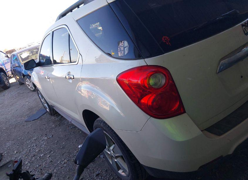 Photo 3 of 2015 Chevrolet Equinox 1LT (VIN 1GNALBEK5FZ142678)