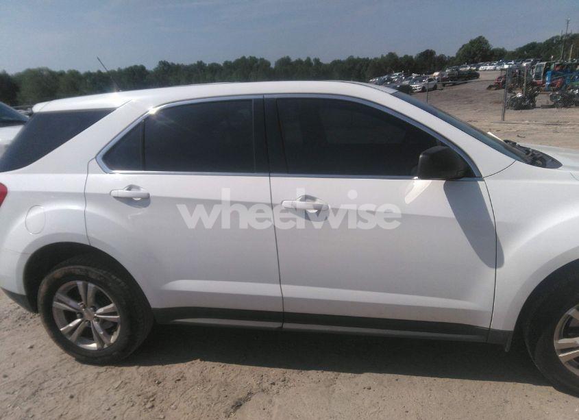 Photo 13 of 2013 Chevrolet Equinox LS (VIN 1GNALBEK6DZ104356)