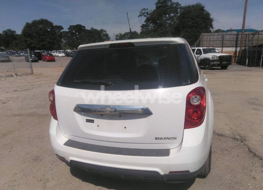 Photo 16 of 2013 Chevrolet Equinox LS (VIN 1GNALBEK6DZ104356)