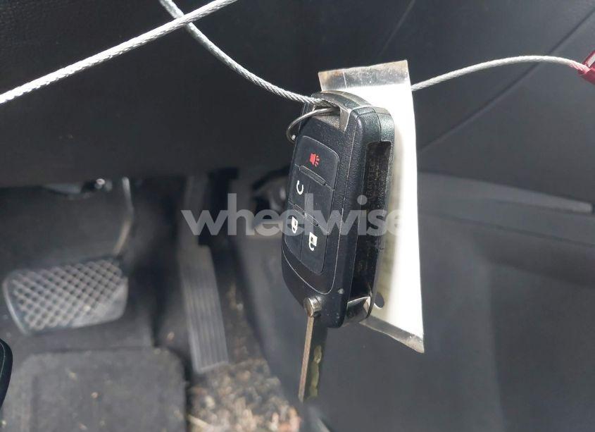 Photo 11 of 2015 Chevrolet Equinox 1LT (VIN 1GNALBEK6FZ136260)