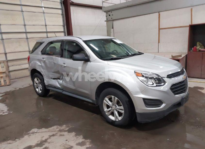 2016 Chevrolet Equinox LS (VIN 1GNALBEK6GZ101882) main photo