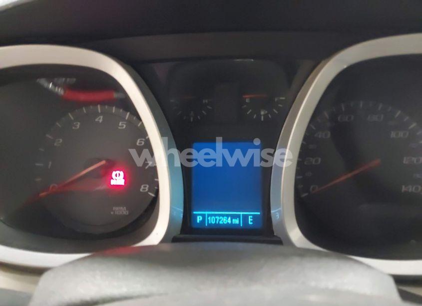 Photo 7 of 2016 Chevrolet Equinox LS (VIN 1GNALBEK6GZ101882)