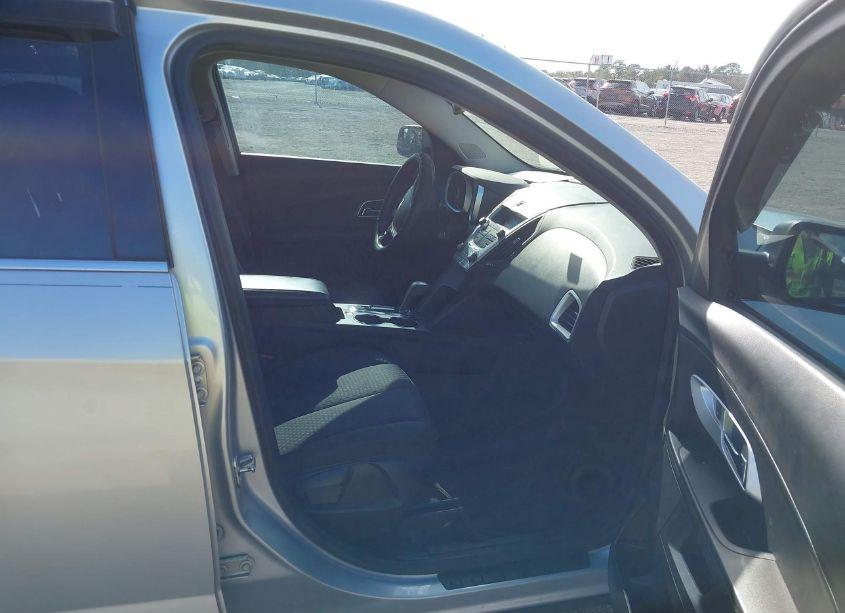 Photo 5 of 2013 Chevrolet Equinox LS (VIN 1GNALBEK7DZ131551)