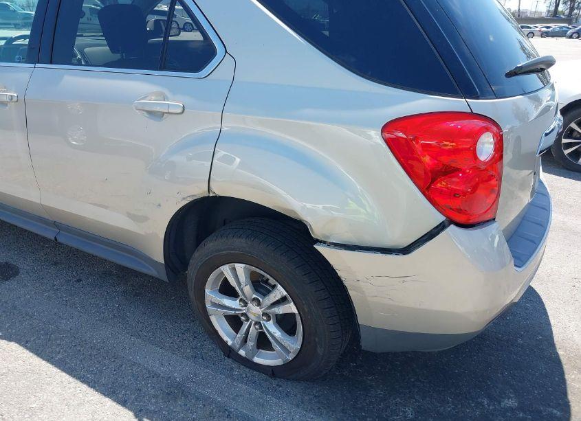 Photo 6 of 2014 Chevrolet Equinox 1LT (VIN 1GNALBEK7EZ108062)