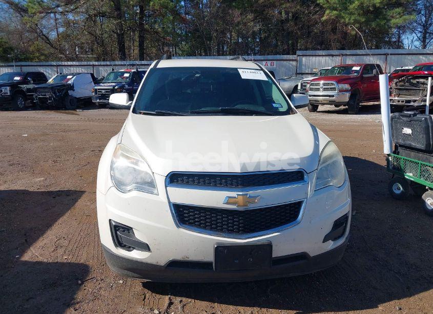 Photo 12 of 2015 Chevrolet Equinox 1LT (VIN 1GNALBEK7FZ104045)