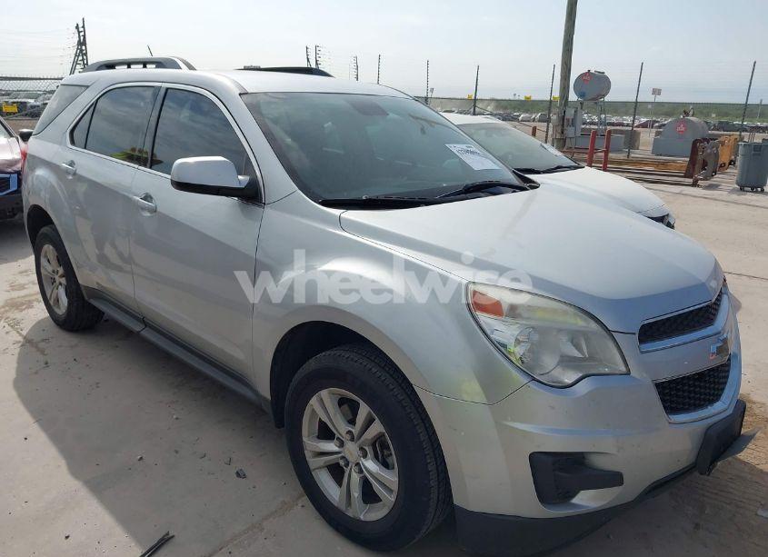 2015 Chevrolet Equinox 1LT (VIN 1GNALBEK7FZ112470) main photo