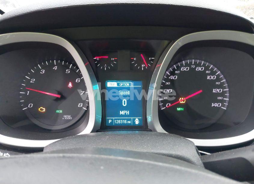 Photo 7 of 2015 Chevrolet Equinox 1LT (VIN 1GNALBEK7FZ136784)