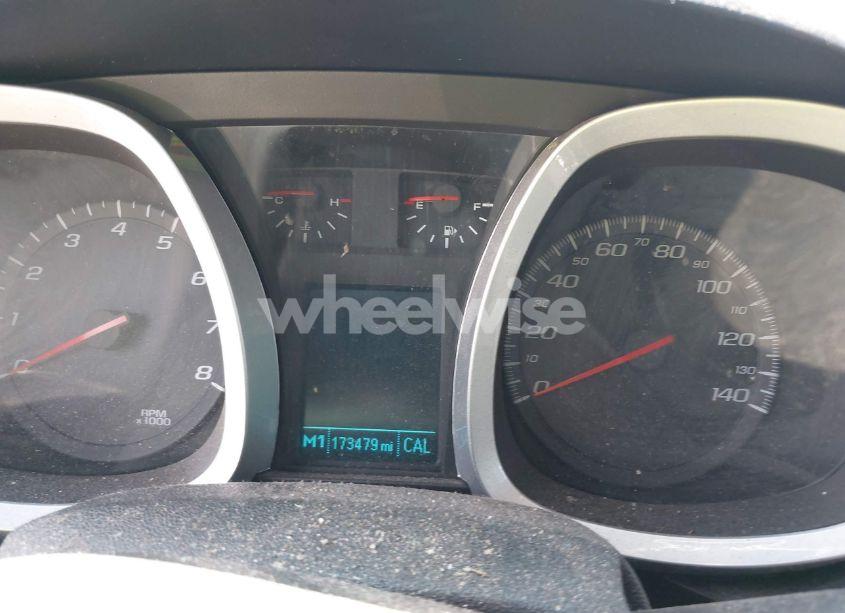 Photo 7 of 2016 Chevrolet Equinox LS (VIN 1GNALBEK7GZ102782)