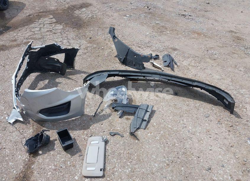 Photo 12 of 2016 Chevrolet Equinox LS (VIN 1GNALBEK7GZ106539)