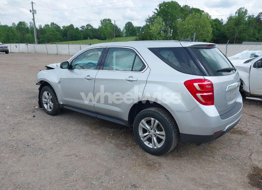 Photo 3 of 2016 Chevrolet Equinox LS (VIN 1GNALBEK7GZ106539)