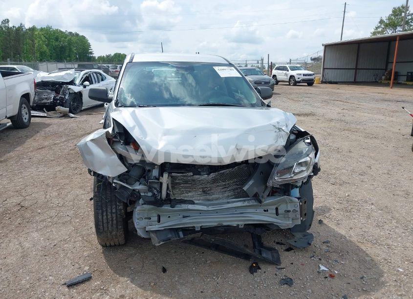 Photo 6 of 2016 Chevrolet Equinox LS (VIN 1GNALBEK7GZ106539)