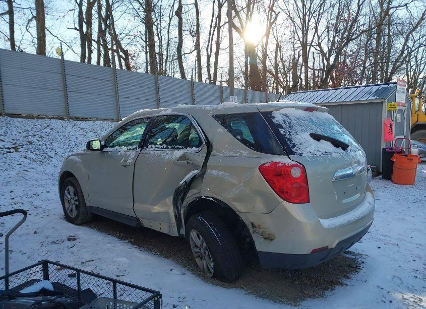 Photo 3 of 2013 Chevrolet Equinox LS (VIN 1GNALBEK8DZ126228)