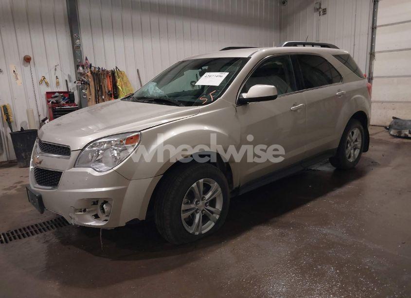 Photo 2 of 2014 Chevrolet Equinox 1LT (VIN 1GNALBEK8EZ108121)