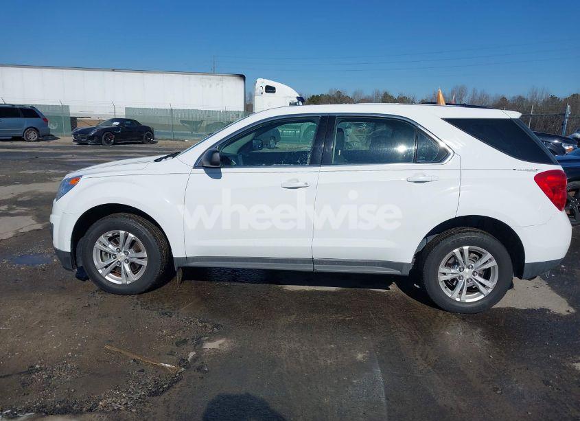 Photo 13 of 2013 Chevrolet Equinox LS (VIN 1GNALBEK9DZ106019)