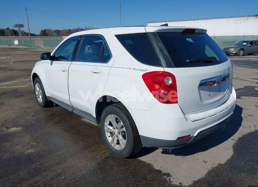 Photo 3 of 2013 Chevrolet Equinox LS (VIN 1GNALBEK9DZ106019)