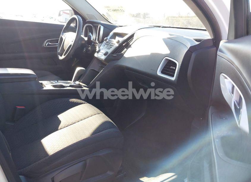 Photo 5 of 2013 Chevrolet Equinox LS (VIN 1GNALBEK9DZ106019)