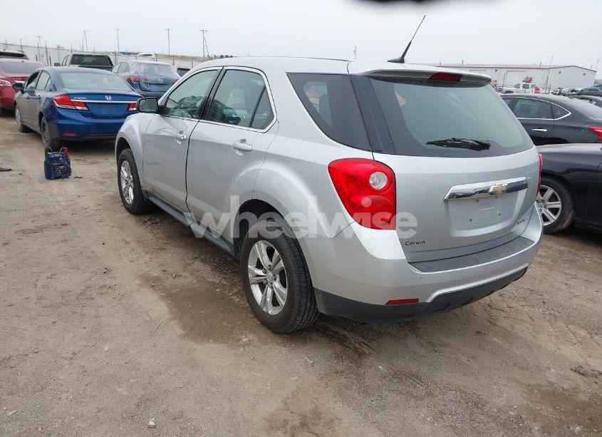 Photo 3 of 2013 Chevrolet Equinox LS (VIN 1GNALBEK9DZ111673)