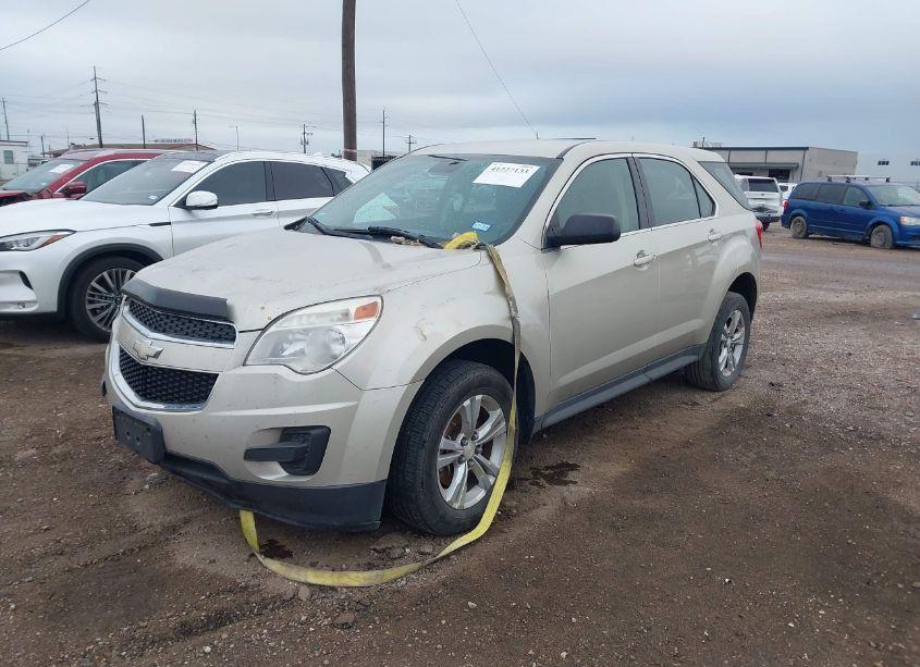 Photo 2 of 2013 Chevrolet Equinox LS (VIN 1GNALBEK9DZ124696)