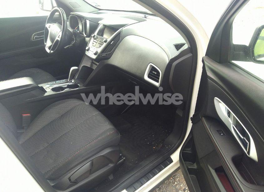 Photo 5 of 2014 Chevrolet Equinox 1LT (VIN 1GNALBEK9EZ101355)