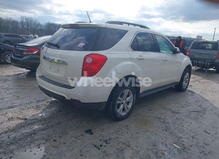 Photo 4 of 2014 Chevrolet Equinox 1LT (VIN 1GNALBEK9EZ136459)