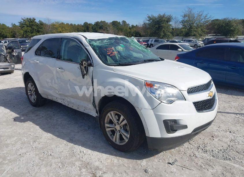 2015 Chevrolet Equinox 1LT (VIN 1GNALBEK9FZ111661) main photo