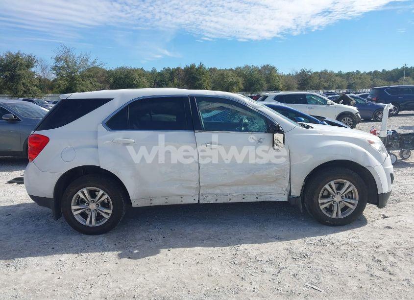 Photo 12 of 2015 Chevrolet Equinox 1LT (VIN 1GNALBEK9FZ111661)