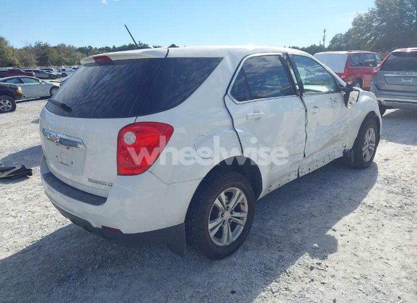 Photo 4 of 2015 Chevrolet Equinox 1LT (VIN 1GNALBEK9FZ111661)