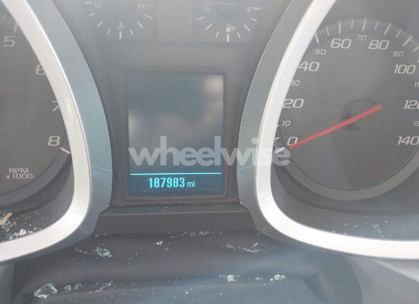 Photo 7 of 2015 Chevrolet Equinox 1LT (VIN 1GNALBEK9FZ111661)