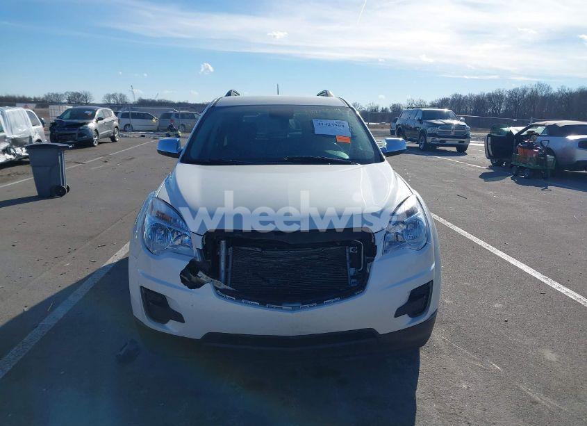 Photo 12 of 2015 Chevrolet Equinox 1LT (VIN 1GNALBEK9FZ140304)