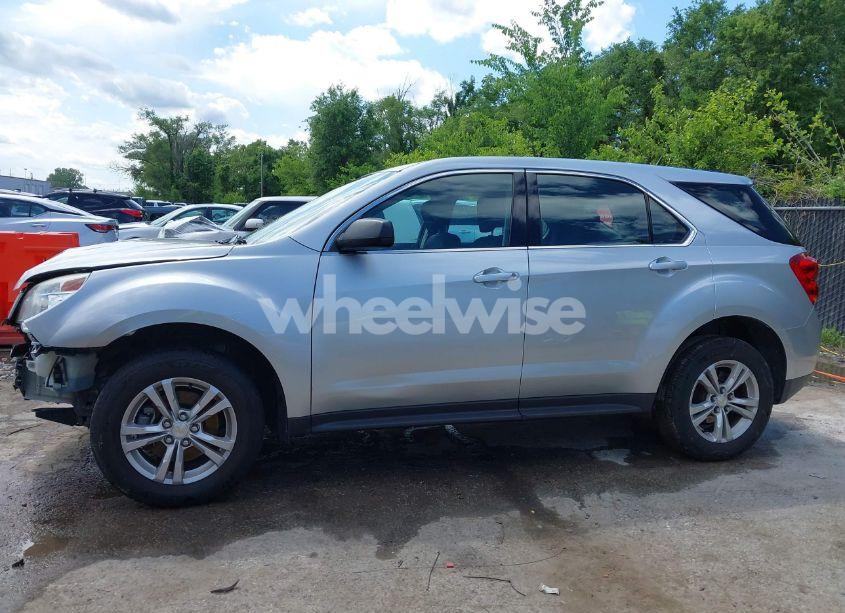 Photo 15 of 2013 Chevrolet Equinox LS (VIN 1GNALBEKXDZ117370)