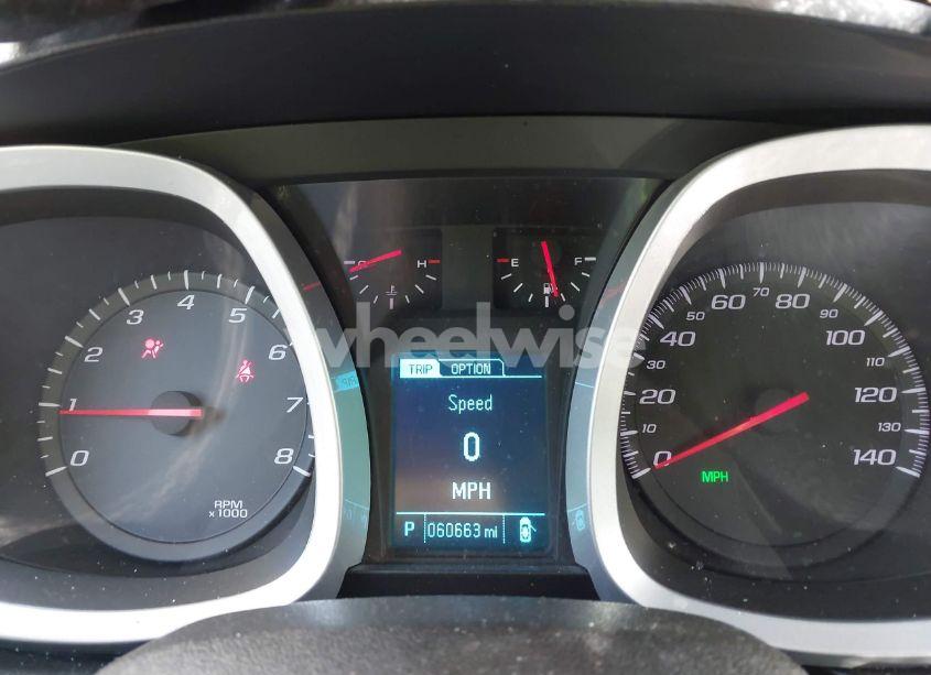 Photo 7 of 2013 Chevrolet Equinox LS (VIN 1GNALBEKXDZ117370)