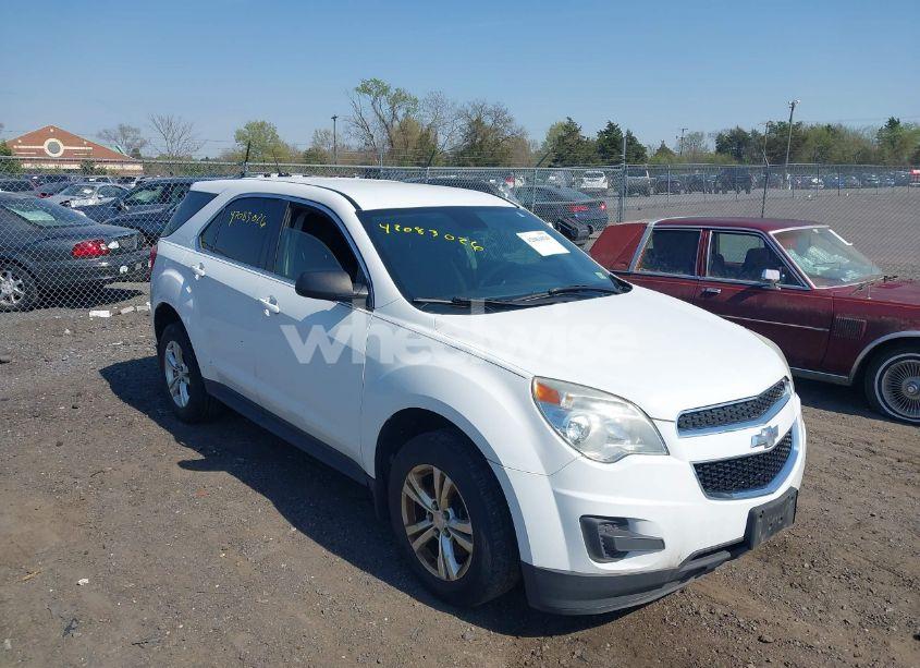 2013 Chevrolet Equinox LS (VIN 1GNALBEKXDZ129003) main photo