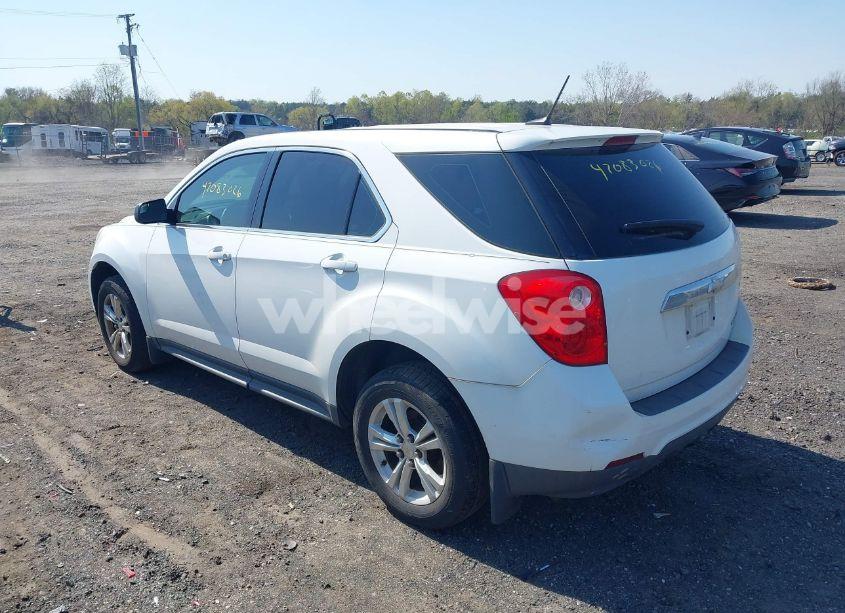 Photo 3 of 2013 Chevrolet Equinox LS (VIN 1GNALBEKXDZ129003)