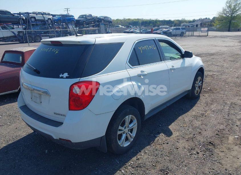 Photo 4 of 2013 Chevrolet Equinox LS (VIN 1GNALBEKXDZ129003)