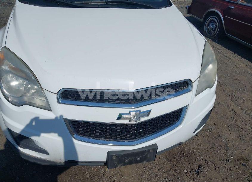 Photo 6 of 2013 Chevrolet Equinox LS (VIN 1GNALBEKXDZ129003)