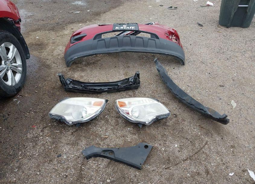 Photo 12 of 2015 Chevrolet Equinox 1LT (VIN 1GNALBEKXFZ101107)