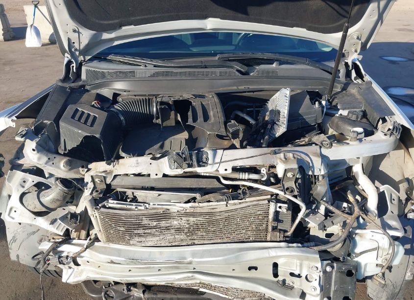 Photo 10 of 2015 Chevrolet Equinox 1LT (VIN 1GNALBEKXFZ139758)