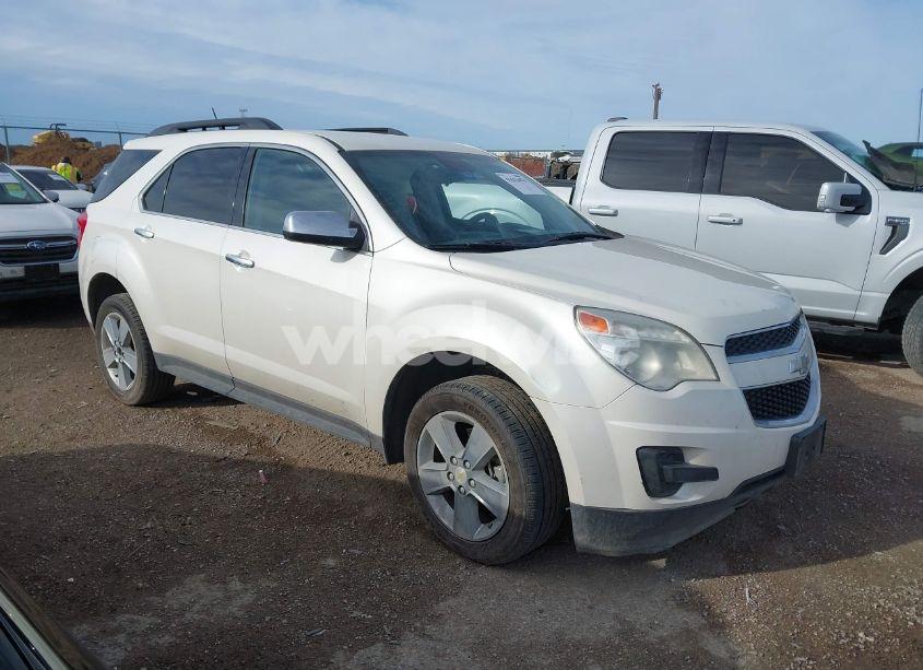 2015 Chevrolet Equinox 1LT (VIN 1GNALBEKXFZ141221) main photo