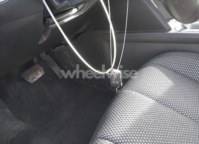 Photo 11 of 2015 Chevrolet Equinox 1LT (VIN 1GNALBEKXFZ141221)