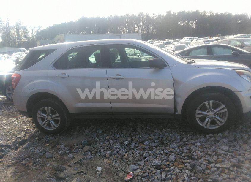 Photo 13 of 2016 Chevrolet Equinox LS (VIN 1GNALBEKXGZ100248)